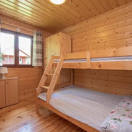 Nad Morzem U Sevilli Darlowko ロッジ