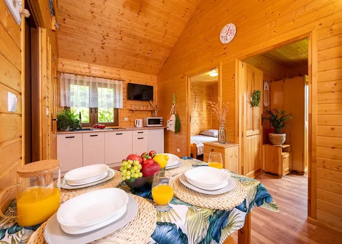 ロッジ Nad Morzem U Sevilli Darlowko ダルウォボ